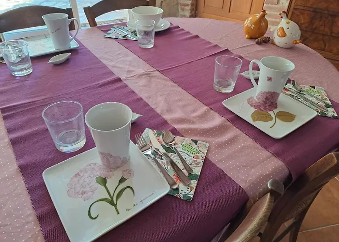 Domaine Saint Claude - Gite , Chambres D\'Hotes & Hebergement Insolite