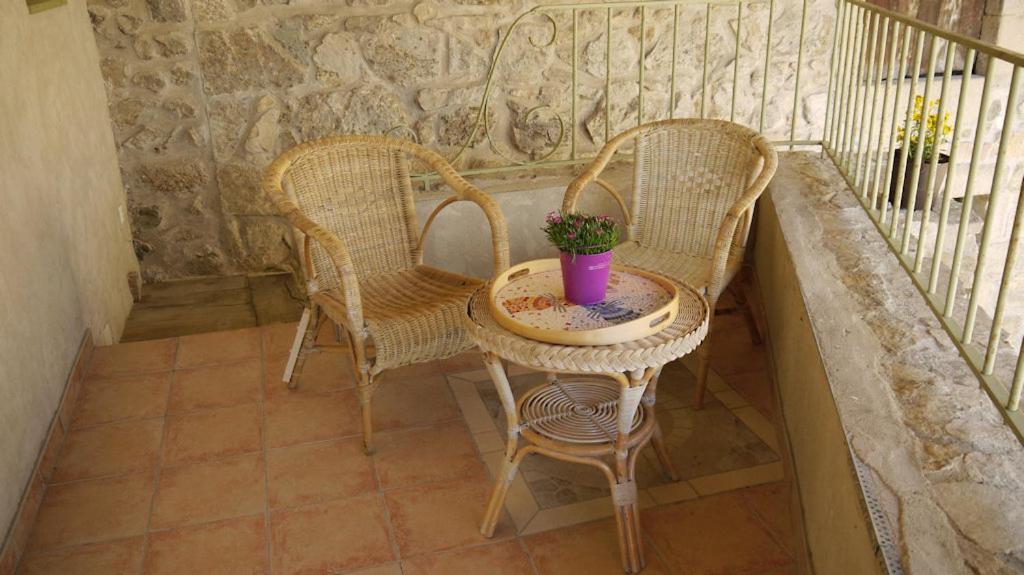 Domaine Saint Claude - , D'hotes & Insolite *