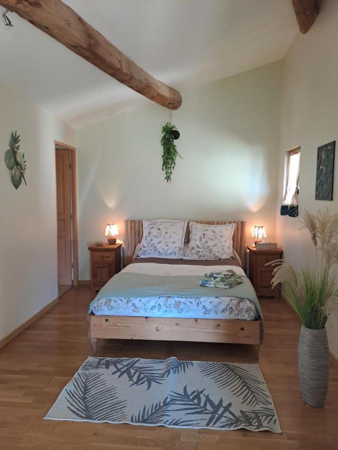 Domaine Saint Claude - , D'hotes & Insolite *