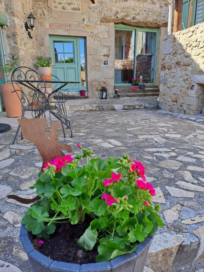 Domaine Saint Claude - , D'hotes & Insolite *