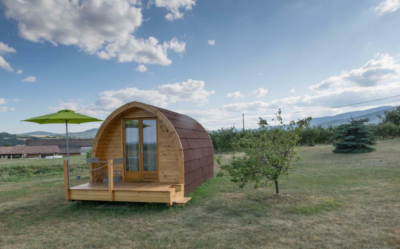 Domaine Saint Claude - , D'hotes & Insolite * Malleval